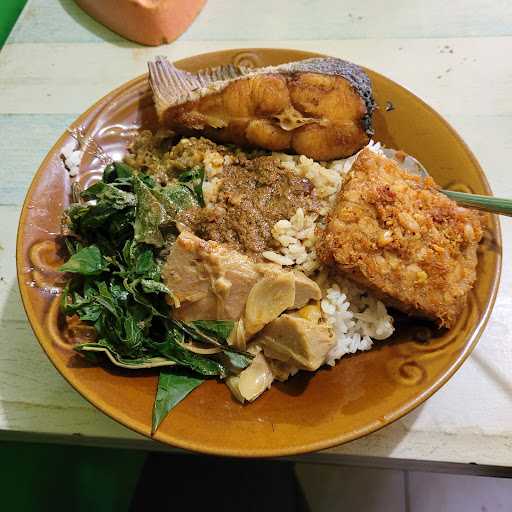 Masakan Padang Simpang Ampek 1