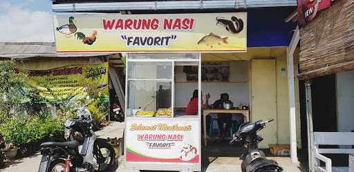 Warung Nasi Favorit & Gorengan 5