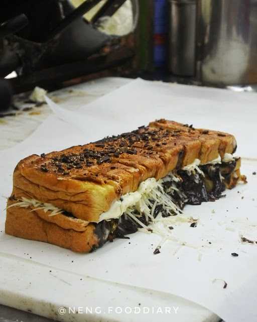 Roti Bakar Panjo, Teuku Umar 4