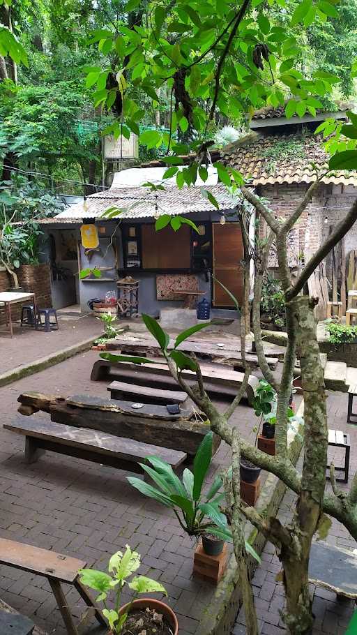 Warung Kopi Nyunda 6