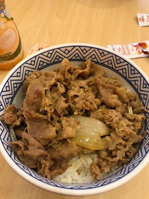 Yoshinoya Ciwalk Bandung 4