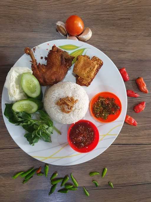 Ayam Penyet Joss Pusat Bandung 8