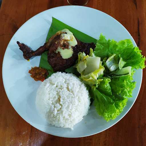 Waroeng Bebek Ngarasan 7