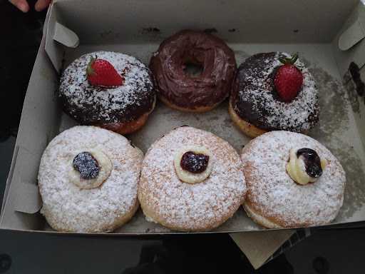 Donut'S Ngilerr 6