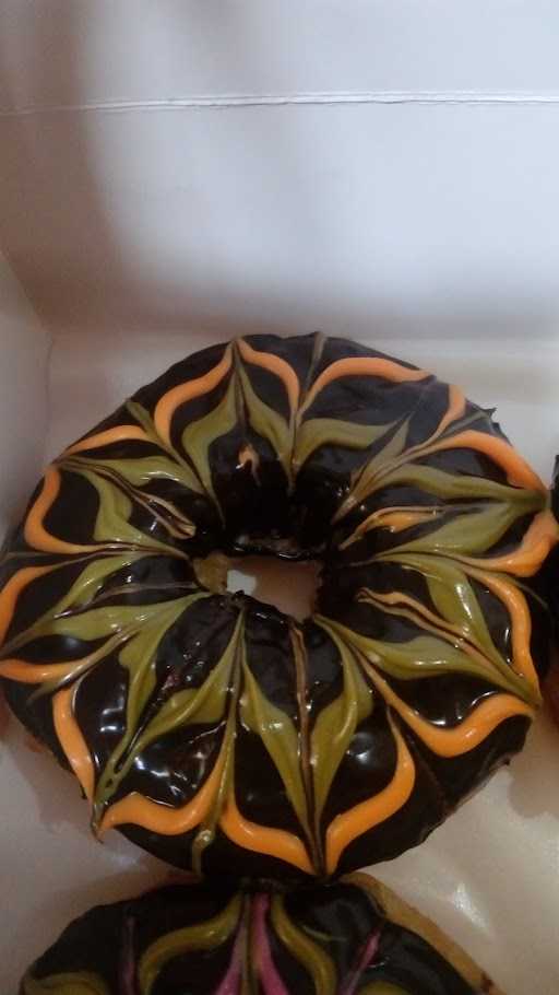 Donut'S Ngilerr 1