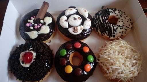 Donut'S Ngilerr 5