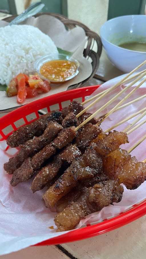 Majeng Mayeng Satay Kiosk 8