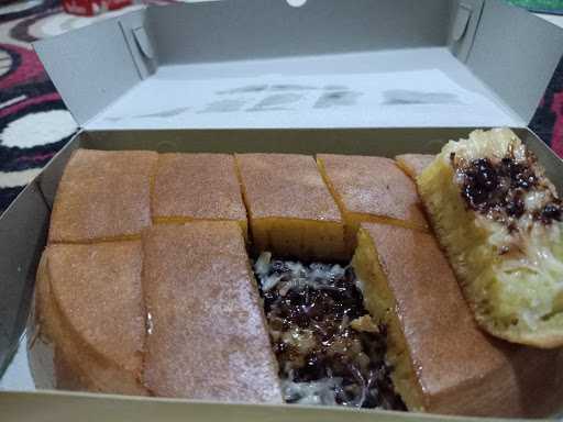 Martabak Legit Group Cikondang 4