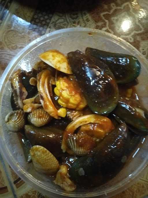 Seafood Bombom Cikutra 3