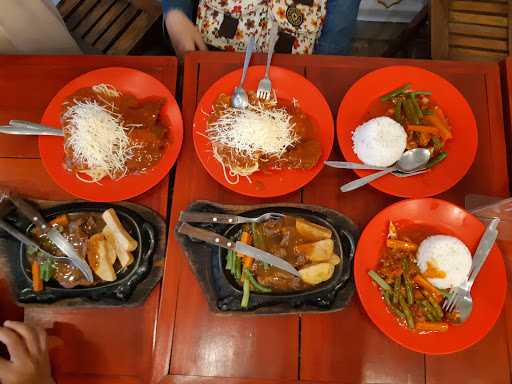 Steak Ranjang Dipatiukur - Steak Enak Di Bandung 7