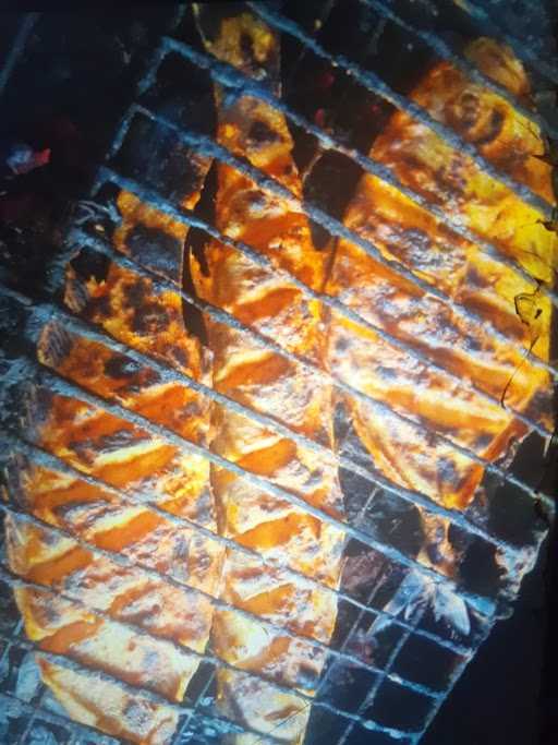 Waroeng Ikan Bakar Laut Nyandu Seafood 3