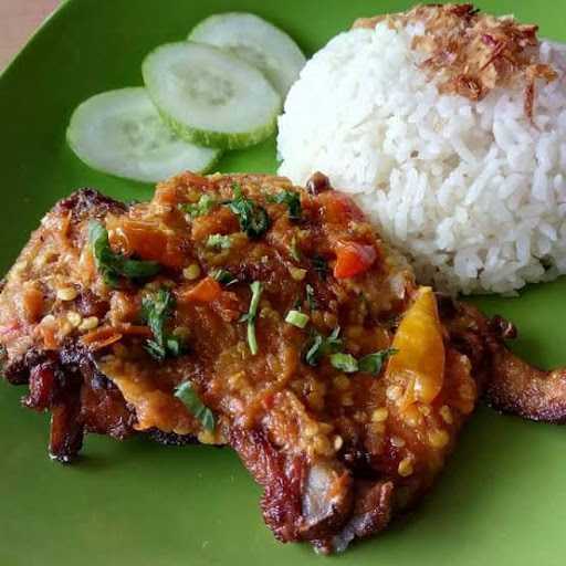 Warung Nasi Ma Ageung 7