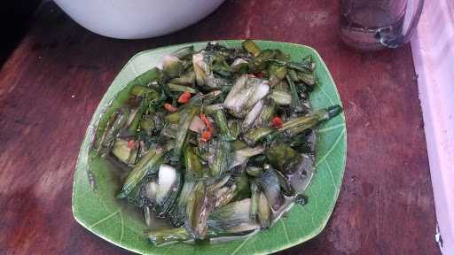 Warung Nasi Ma Ageung 9