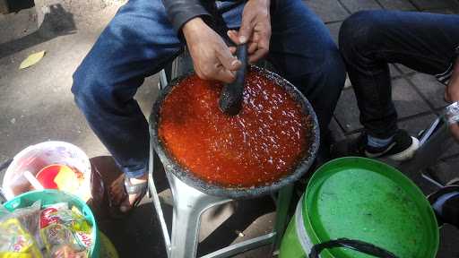 Warung Nasi Ma Ageung 4