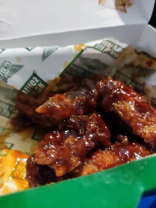 Wingstop Cihampelas Bandung 10