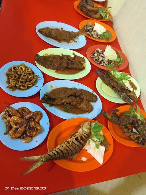 Seafood Bersaudara 10