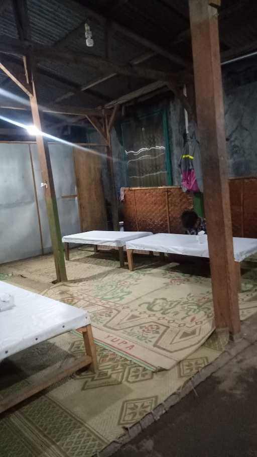 Warung Lesehan Bu Ali 2