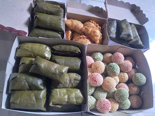 Dapur Kue Purni Vinora 1