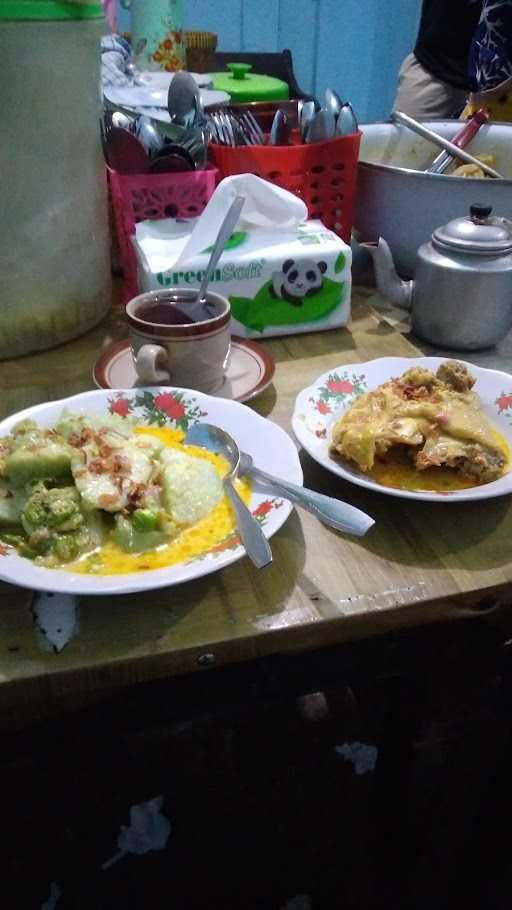 Lontong Opor Bu Uci 1