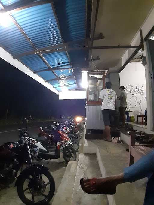 Rm. Rokhis & Stand Bakso 8