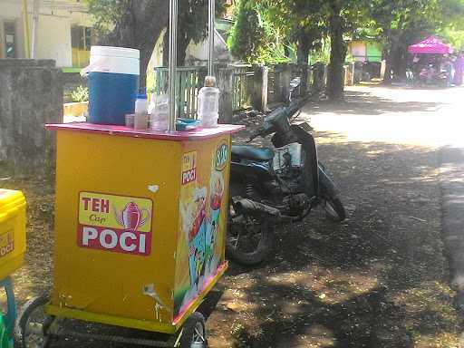 Teh Poci Pasar Comal 10