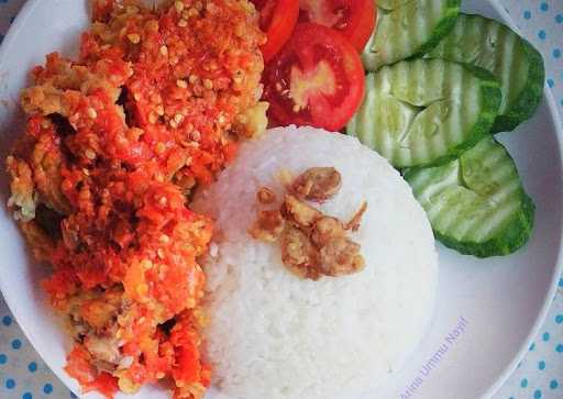 Ayam Geprek & Seblak Kedai Laris 8