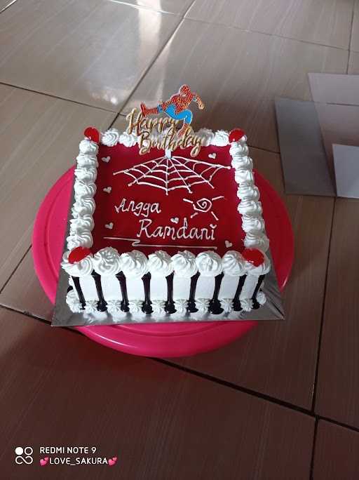 Newisa_Cake 3