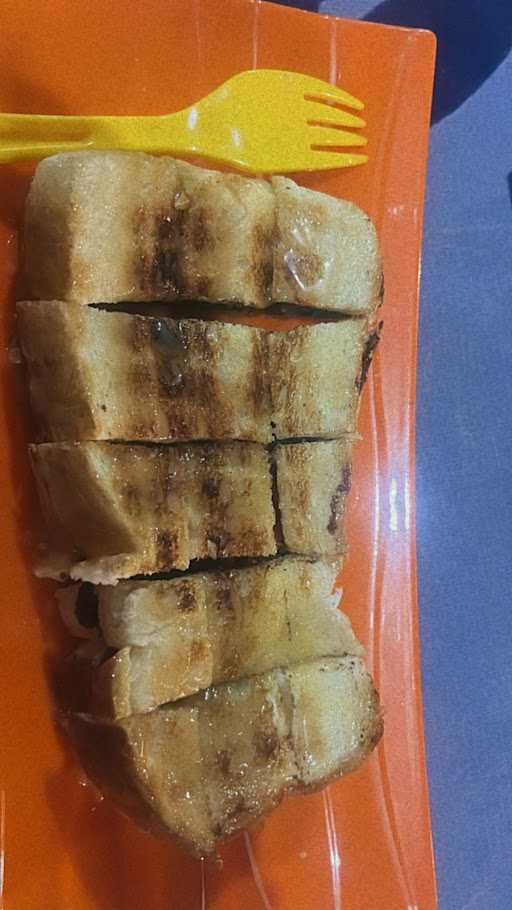 Roti Bakar 333 - Anggrek Permai 2