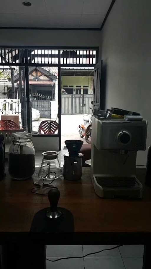 Kedai Kopi Erwe 4