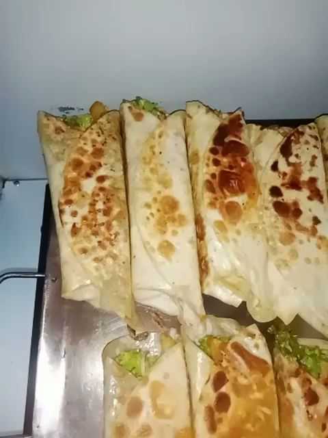 Abu Maryam Shawarma 5