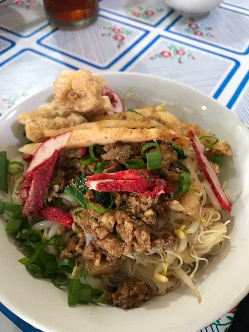 Bakmi Dan Nasi Campur Singkawang 89 7