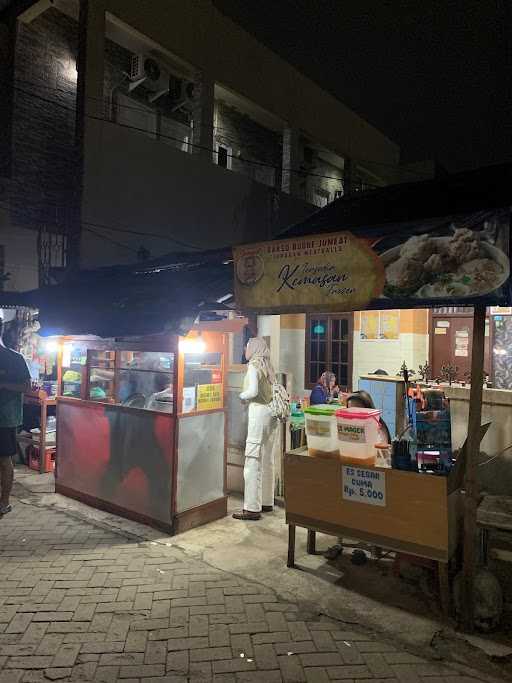 Bakso Budhe Jumeat - Juragan Meatballs 4