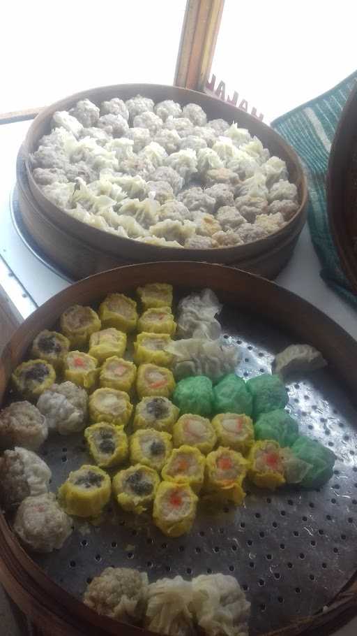 Gerobak Dimsum 8