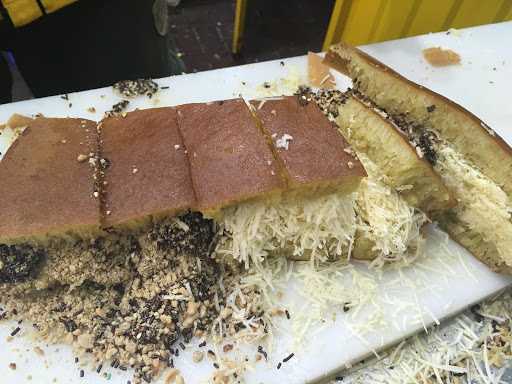 Martabak 777 Sb Karawaci 3