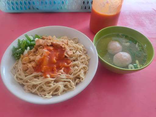 Mie Jessy 8