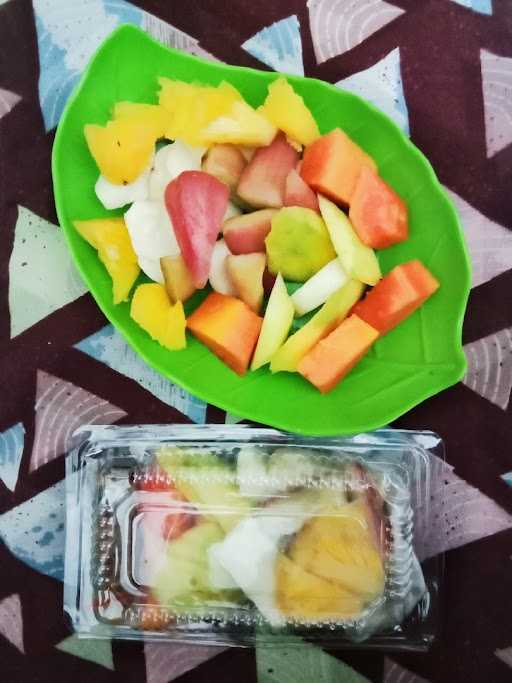 Salad Buah Nasya 1