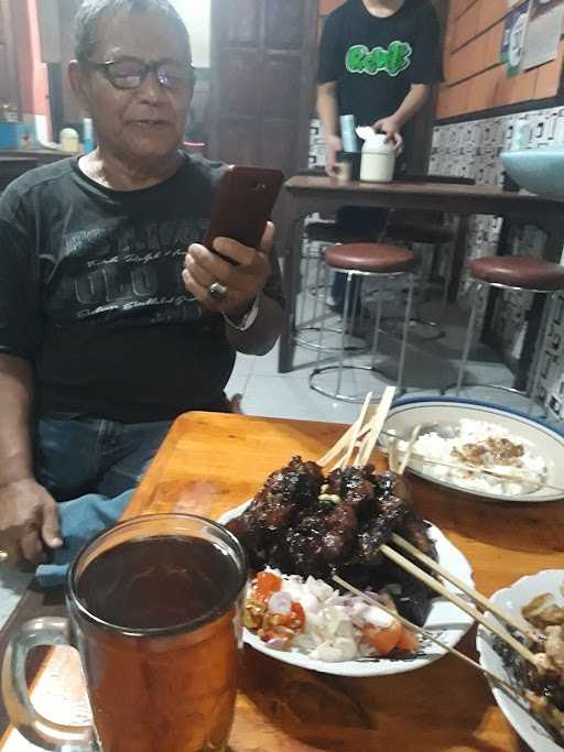 Sate Dantongseng Pak Min 4