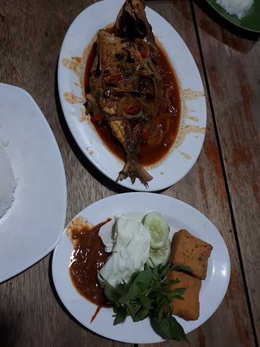 Seafood Putra-Putri Farida 6