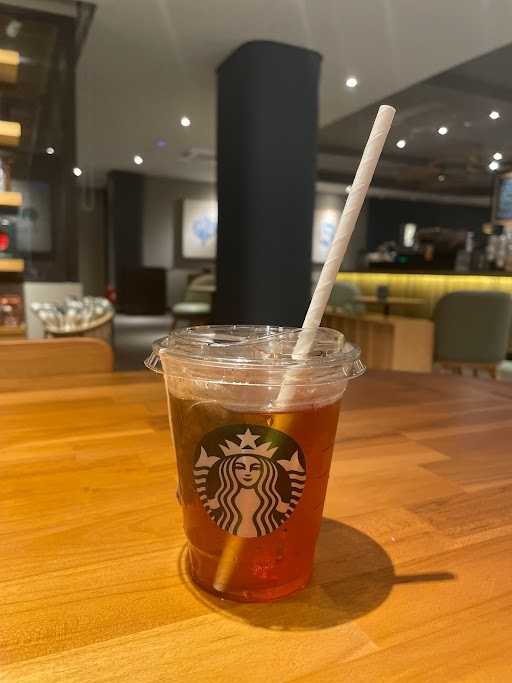 Starbucks - Taman Ubud Karawaci 8