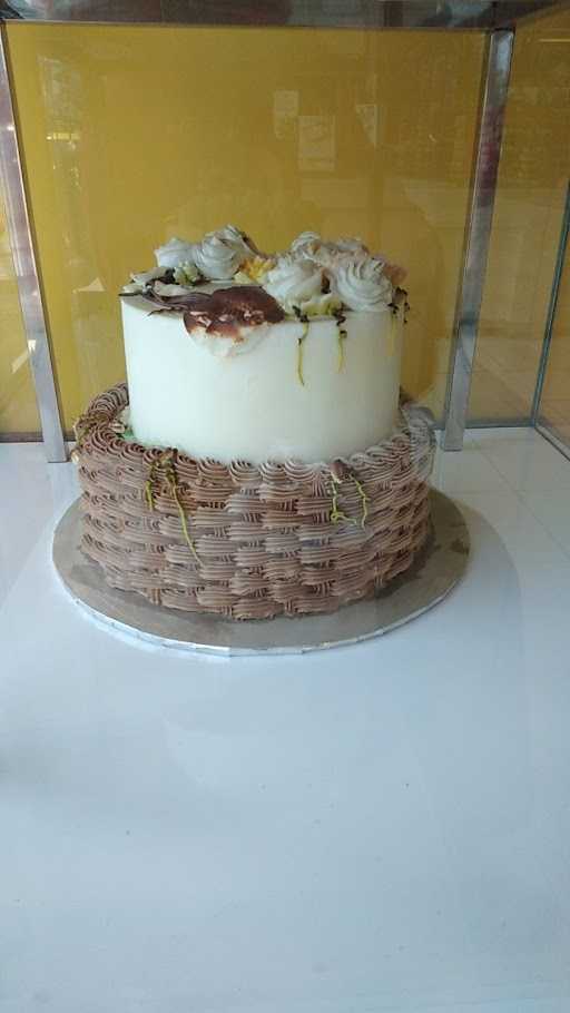 Dea Bakery Dampit 9