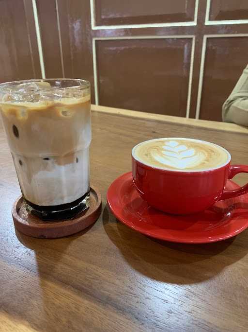 Azen Coffee Malioboro 3