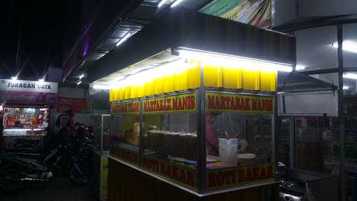 Martabak Numani 2 & Roti Bakar Kukus 6