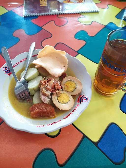 Nasi Liwet Dan Lontong Opor, Dapoer Girli 9