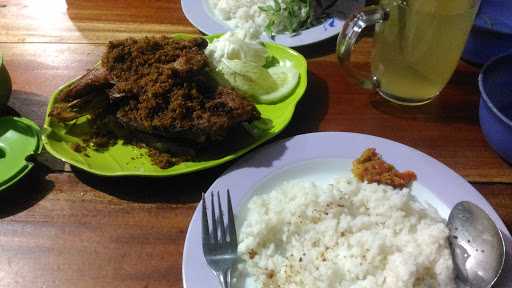 Special Bebek Goreng Chichi 3