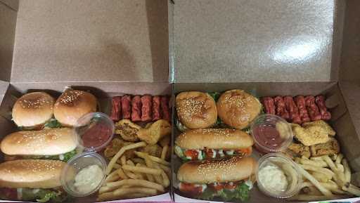 Stuffingbox Burger 3