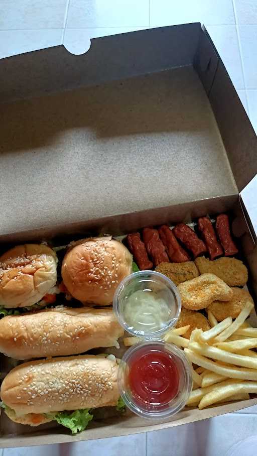 Stuffingbox Burger 2