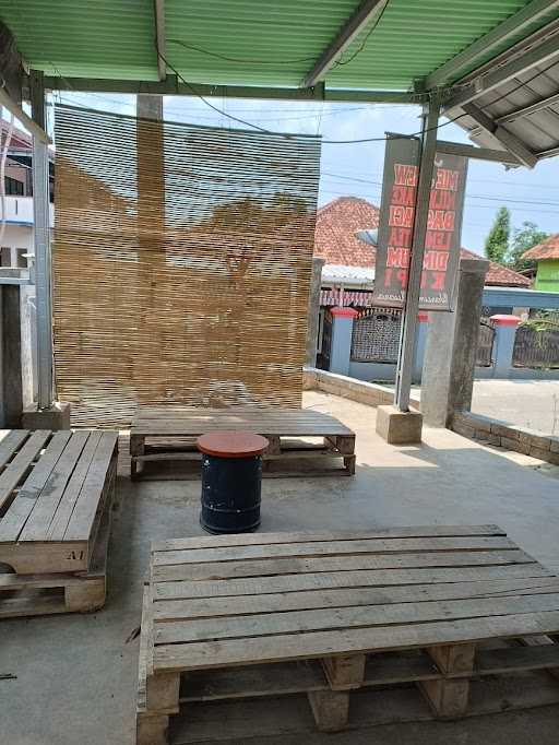 Warung Muara 1