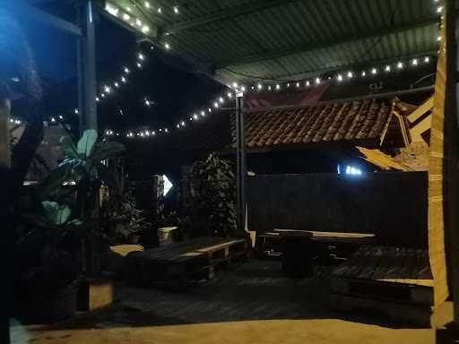 Warung Muara 5