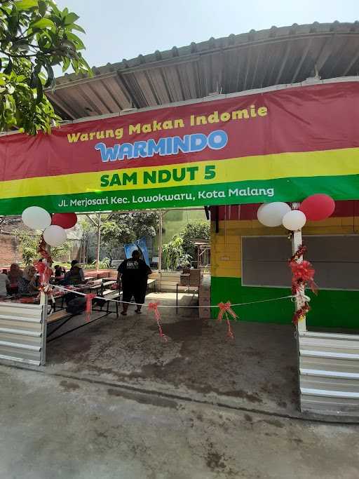 Warmindo Sam Ndut 5 6