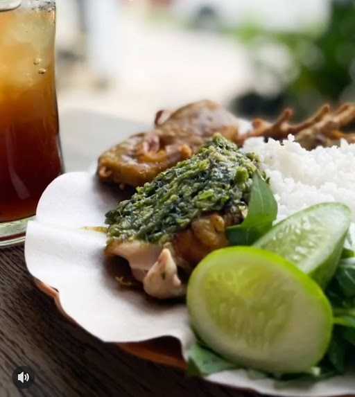 Lalapan Gentong Spesial Sambal Ijo 2